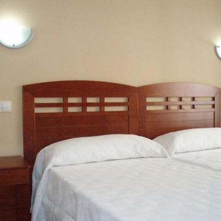 Hostal El Altozano Montánchez Eksteriør billede