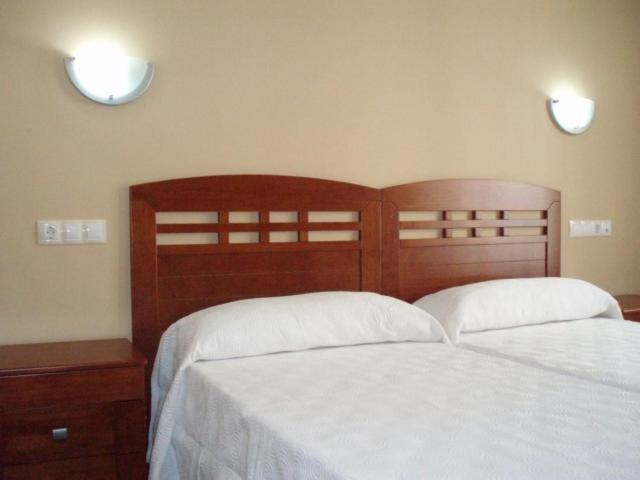 Hostal El Altozano Montánchez Eksteriør billede